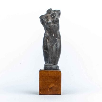 Statue - Female body