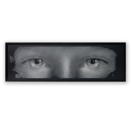 Halftone Eyes
