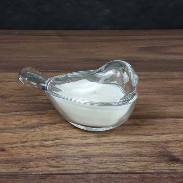 Scented soy candle
