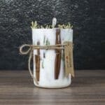 candle with cinnamon