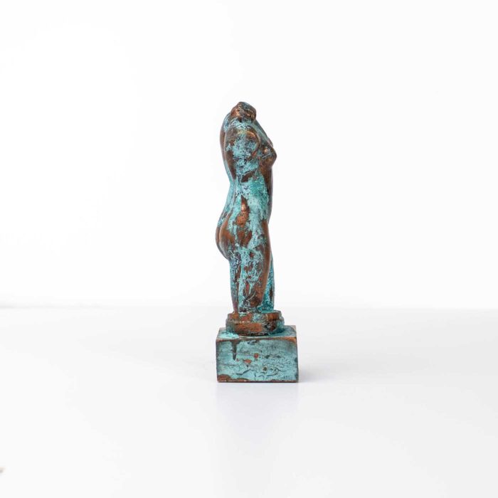 Female body statue