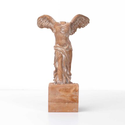 Statue – Nike of Samothrace
