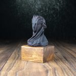 Veiled woman – Sculpture